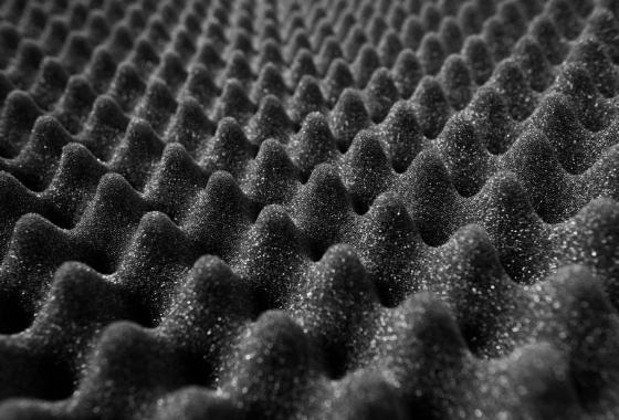 egg-carton-foam-for-soundproofing-studio.jpg